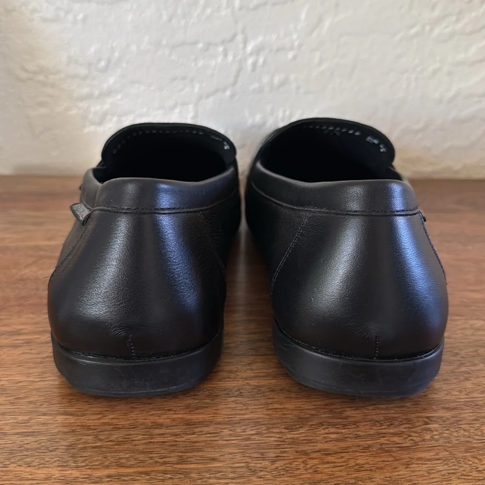 NWOT Mephisto Alexis Slip-Ons